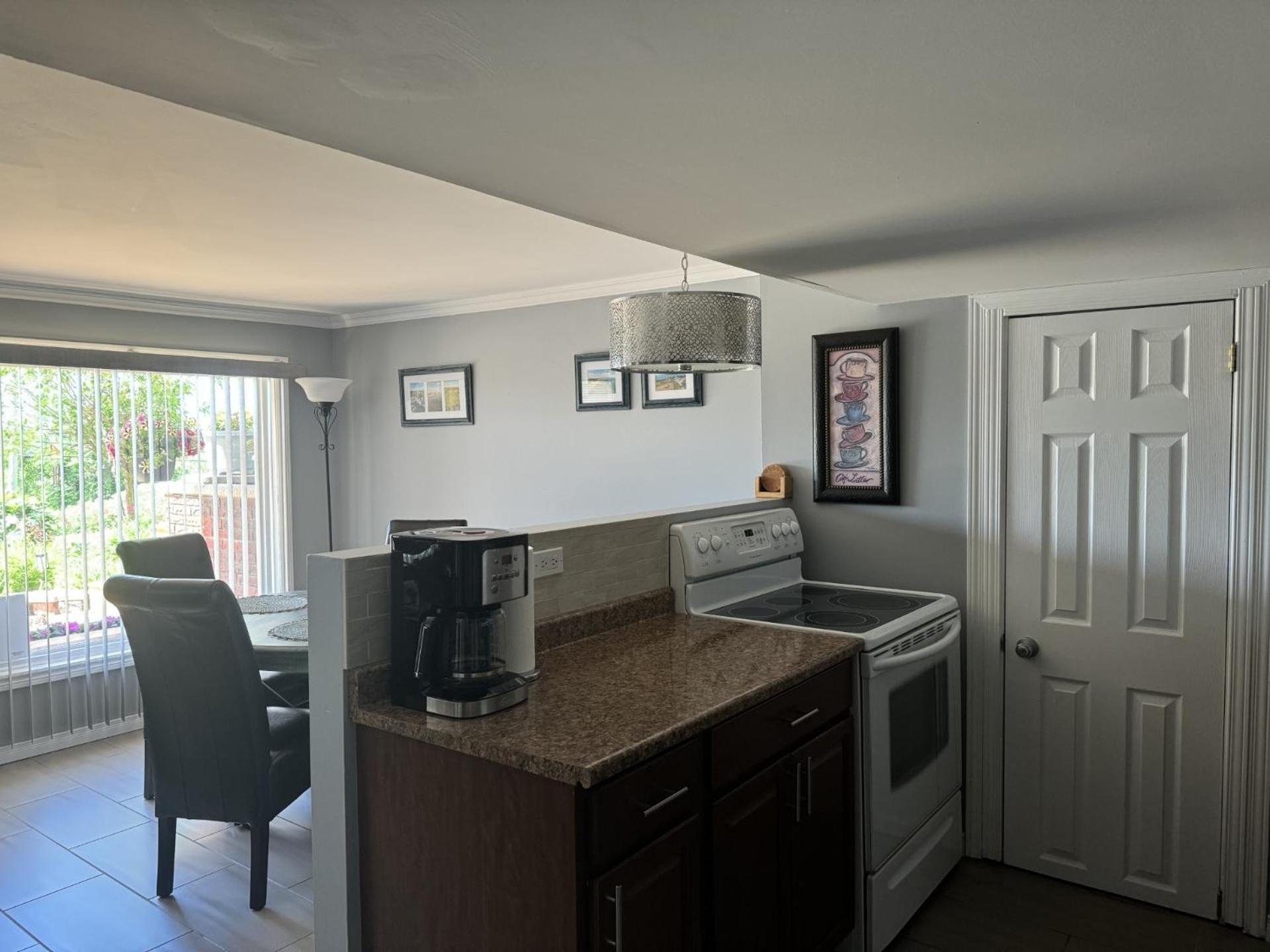 Lazy Dayz Vacation Rental Picton Kültér fotó